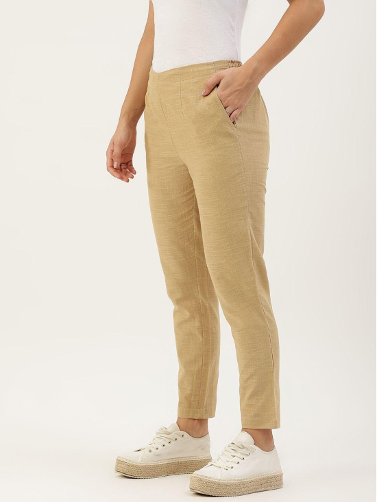 Women Slim Fit Cropped Cotton Trouser