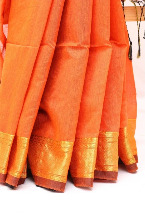 Tisser Maheshwari silk saree  with blouse piece