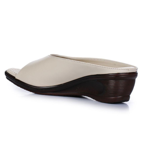 Liberty - Beige  Women''s Slipper - None