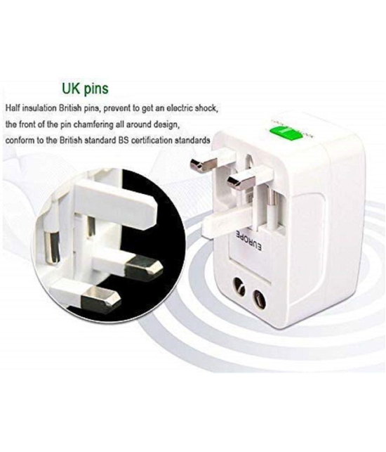 EIGHTEEN ENTERPRISE Universal Travel Adapter - White