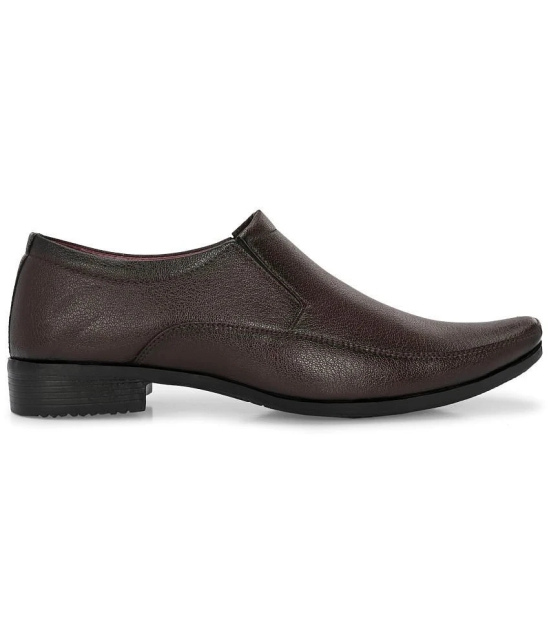 Bucik Brown Mens Slip On Formal Shoes - None