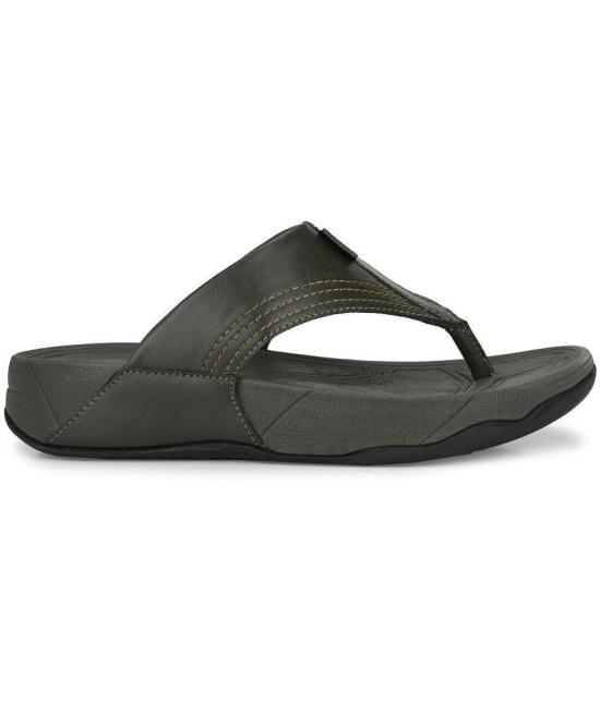 softio - Olive Mens Thong Flip Flop - None