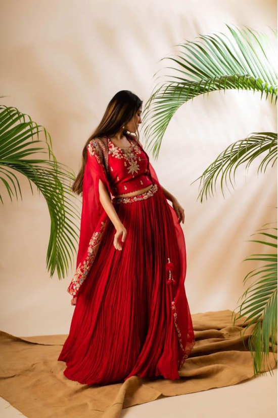 Embroidered Elegance: Anushka Gupta’s Couture Raw Silk Lehenga Set in Red