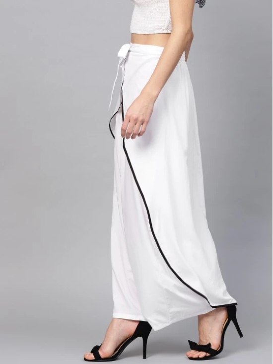 Women White Solid Layered Parallel Trousers