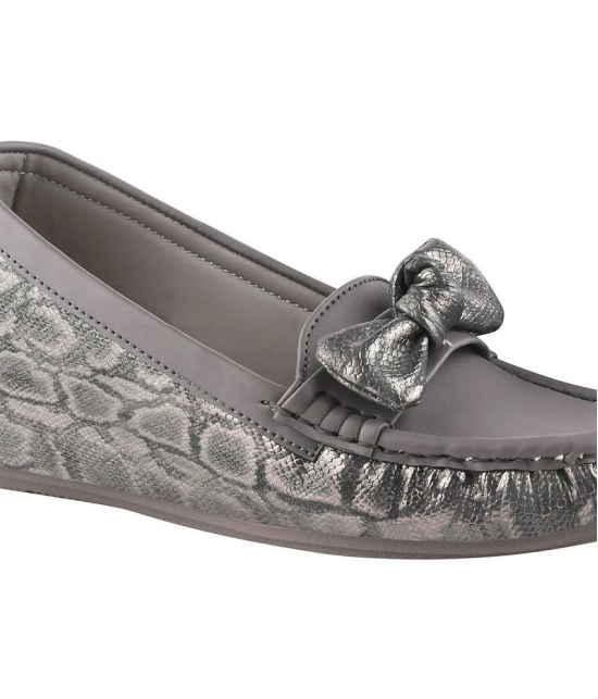 Shoetopia Light Grey Womens Loafers - None