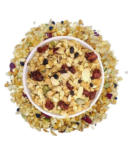 True Elements Crunchy Nuts & Berries Muesli 1 kg