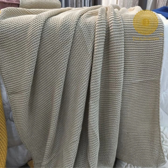 Premium and Soft Knitted Throws-Grey