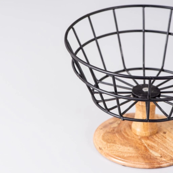 Cache wire basket with wooden stand in Black Color