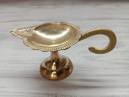 VRINDA METAL ART Brass Diya With Stand  Deepak