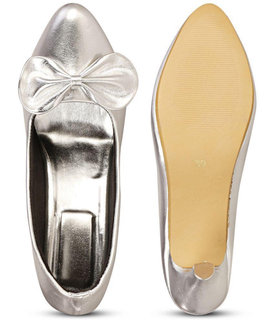 Commander - Silver Women's Pumps Heels - None