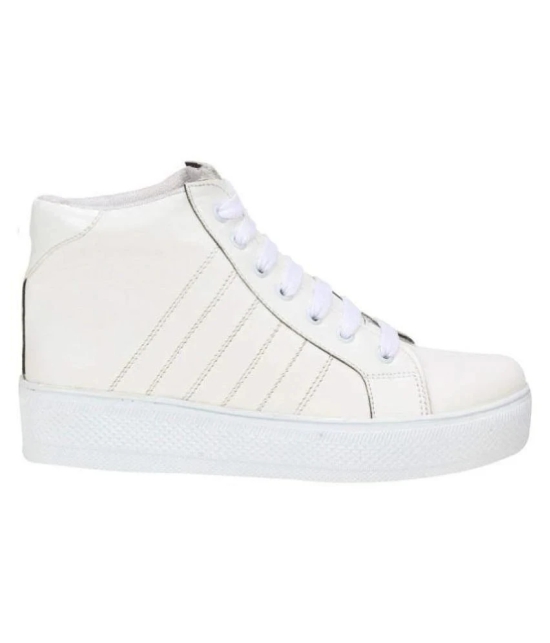 Commander Shoes - White  Womens Sneakers - None