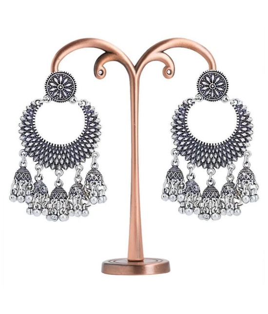 Sukkhi Trendy Oxidised Chandelier Earring for Women - Silver