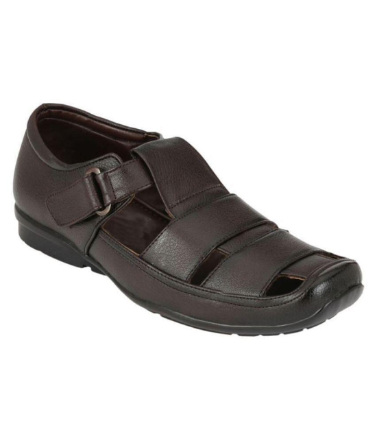 Leeport Brown Faux Leather Sandals - 10