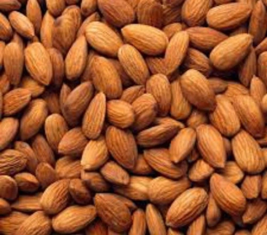 Vattam Almonds, 100 Gm