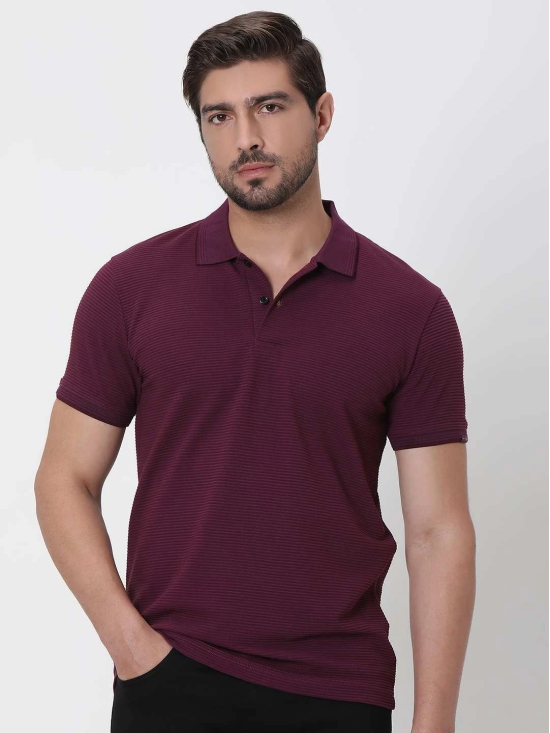 Maroon Textured Plain Slim Fit Polo