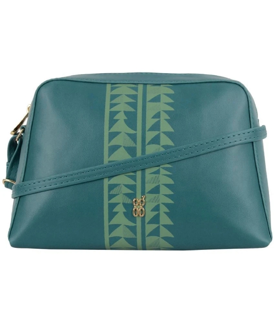 Baggit Green PU Handheld - Green