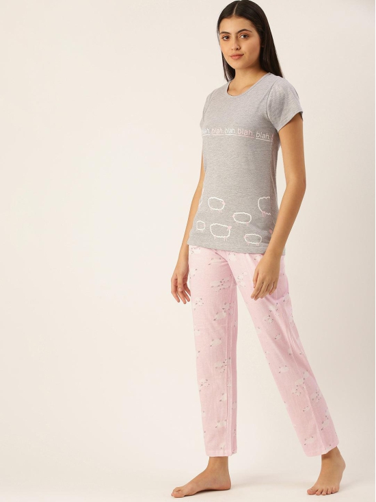 Women T-shirt & Pyjamas Nightsuit-M