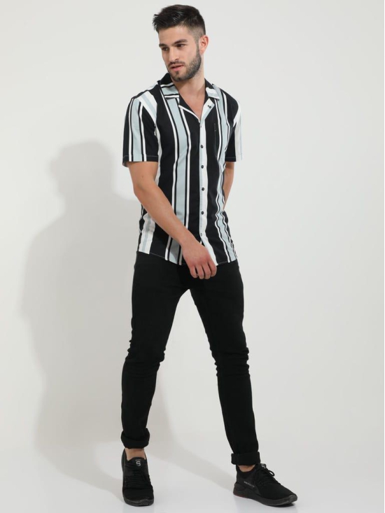 Unibold Black and White Shirt