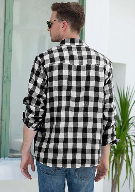 Men Regular Fit Checkered Casual Shirt