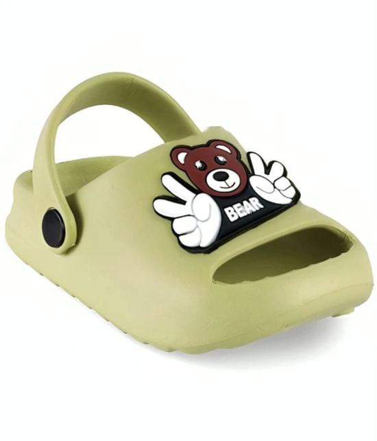 FASMANIA - Green Boys Clogs ( 1 Pair ) - None