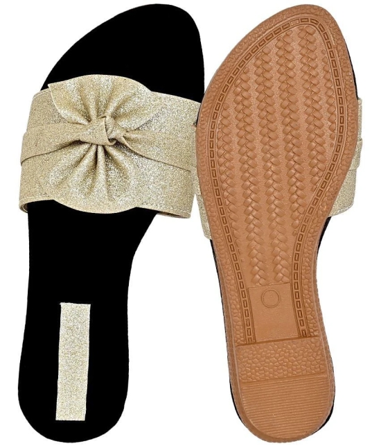 Altek - Gold Womens Flats - None