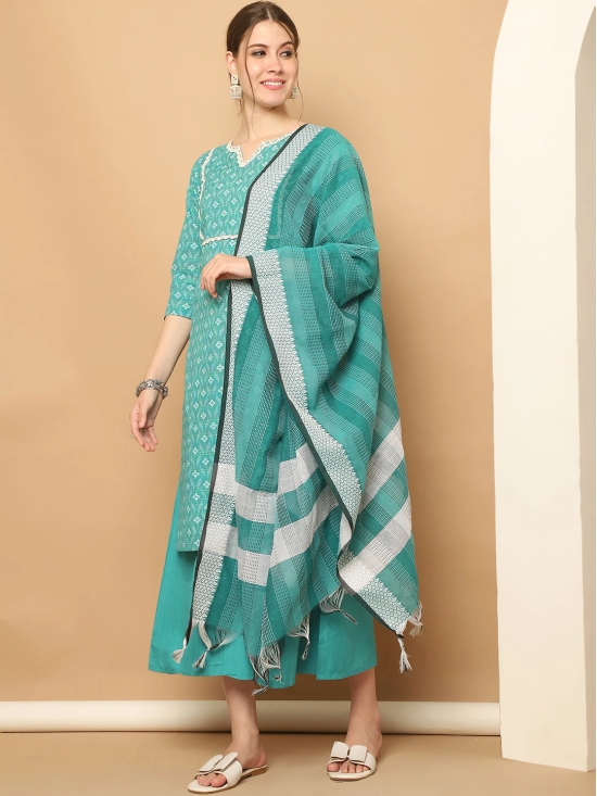 Printed green kurta with lace work, pallazos dupatta set-L / Green