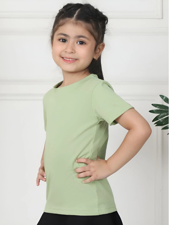 MINI & MING Girls Solid Round Neck Cotton T-Shirt