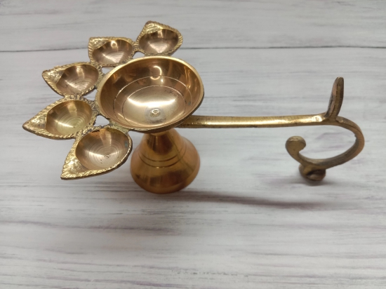 VRINDA METAL ART Punch Aarti Deep Full Brass Deepak