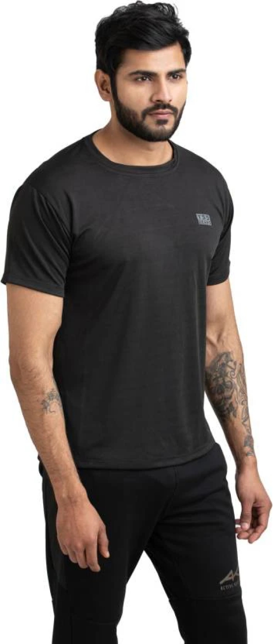 Men Solid Round Neck Polyester Black T-Shirt