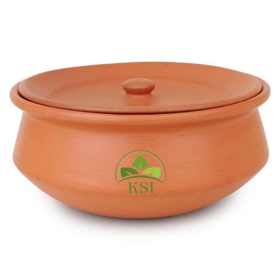 KSI Earthenware Indian desi Clay Curd Pot Dahi Handi Set of 2 Self Cooling Terracotta Clay Curd Pot Earthenware Pot for Storage 1.5 Liters and 0.5 litres