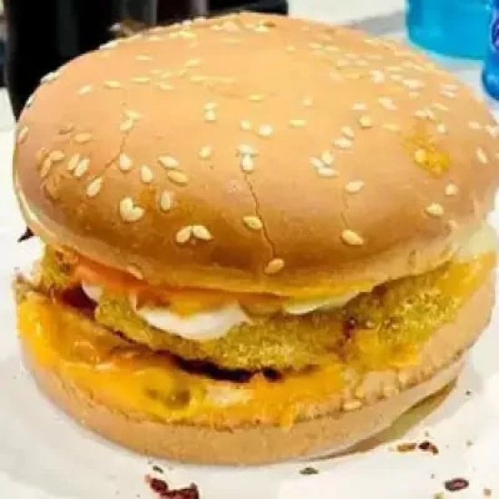 Spicy Paneer Burger