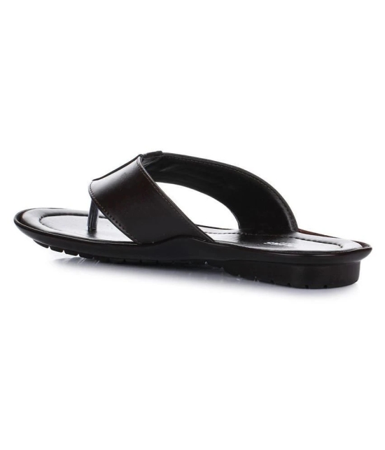 Coolers By Liberty Brown Flip Flops - None