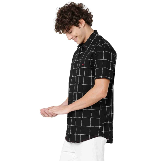 Black & White Graphic Check Slim Fit Casual Shirt