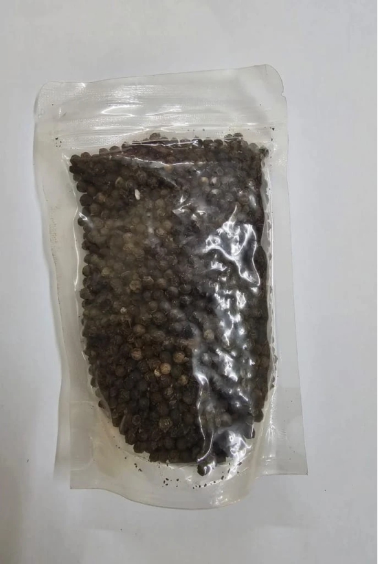 Dried Black Pepper