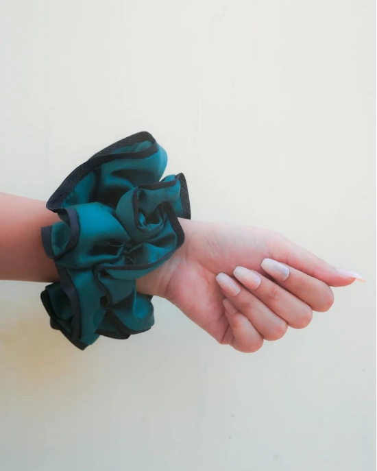 Dreamland Drift Scrunchie Combo