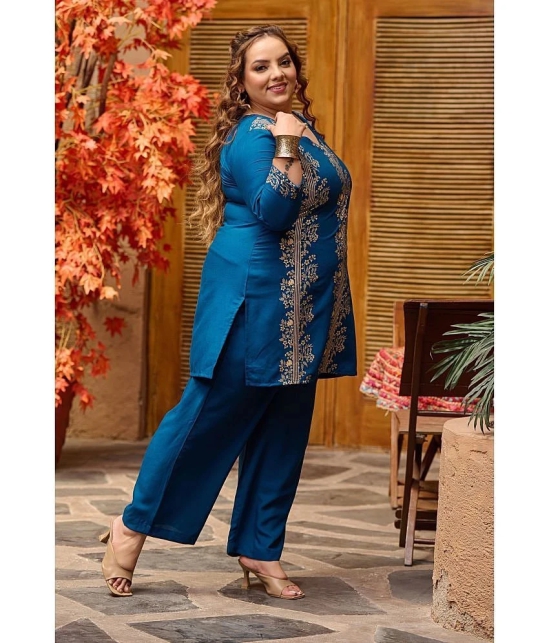 PrettyPlus by Desinoor.com Teal Printed Pant Top Set - None