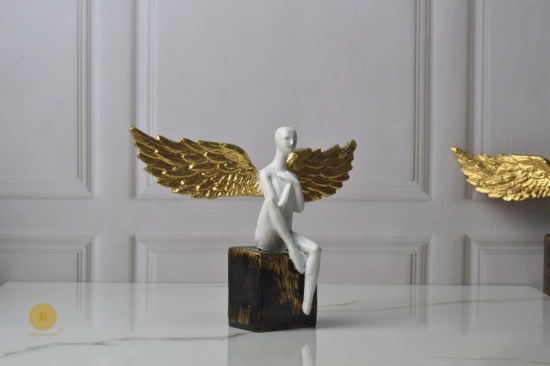 Fairy with Golden Wings (9x7 Inches)-White