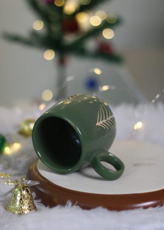 Christmas Tree Cuddle Mug- Green-Set of four