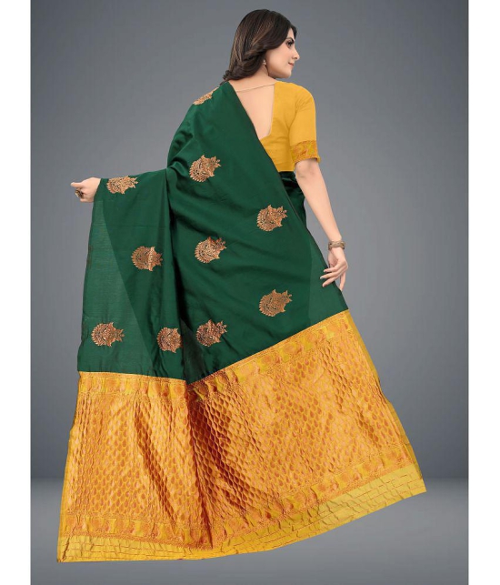 Om Shantam Sarees - Green Jacquard Saree With Blouse Piece ( Pack of 1 ) - Green