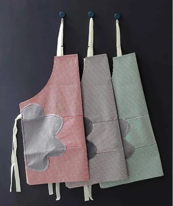 Waterproof Unisex Strips Kitchen Apron with Center Pocket and Both Side Stitched Towel, Adjustable Neck Belt with Plastic Buckle Pack of 1