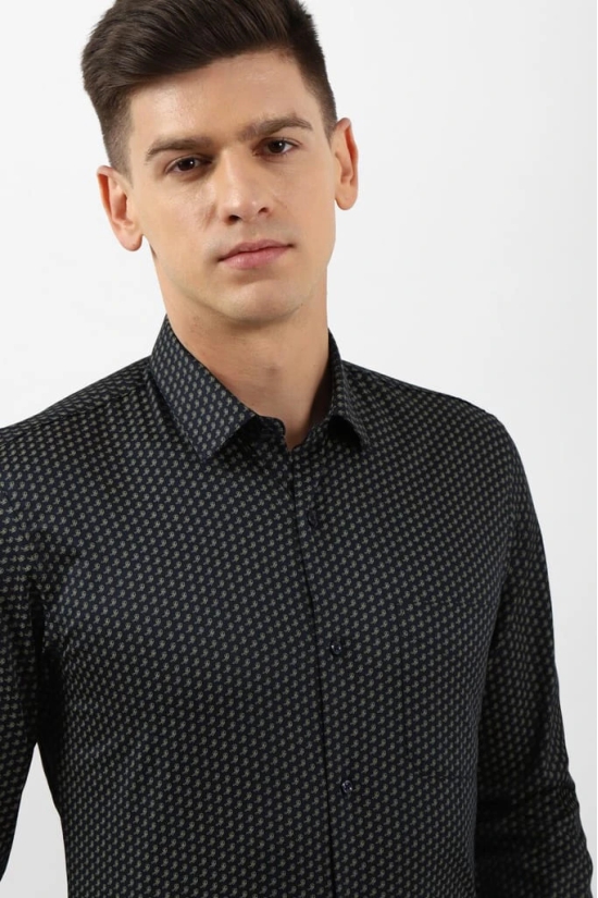 Men Black Slim Fit Formal Full Sleeves Formal Shirt