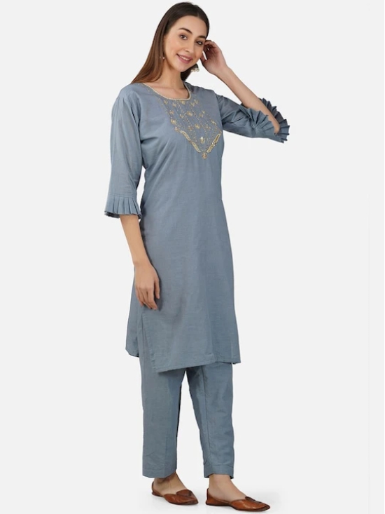 Yoke Design Pure Cotton Kurta with Trousers & With Dupatta