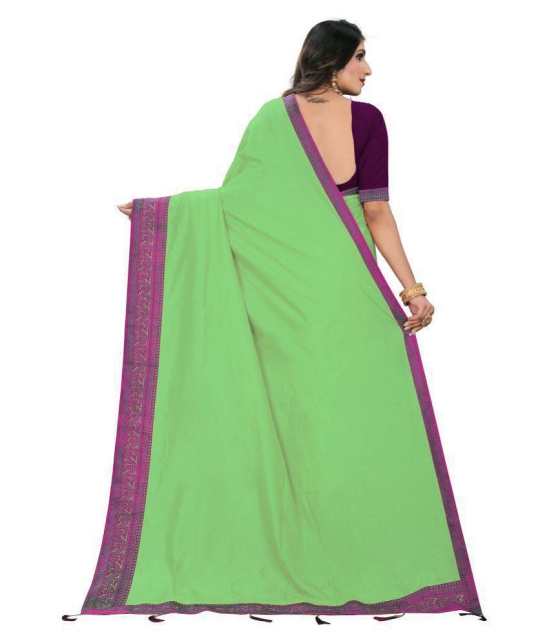 ofline selection - Green Silk Blend Saree With Blouse Piece (Pack of 1)