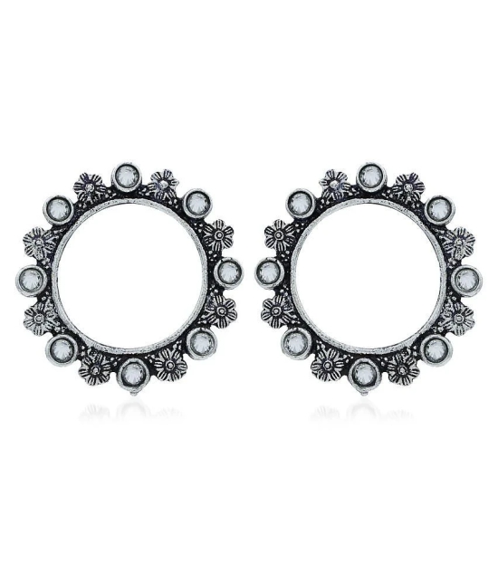 Sukkhi Exotic Oxidised Floral Stud Earring For Women - Silver