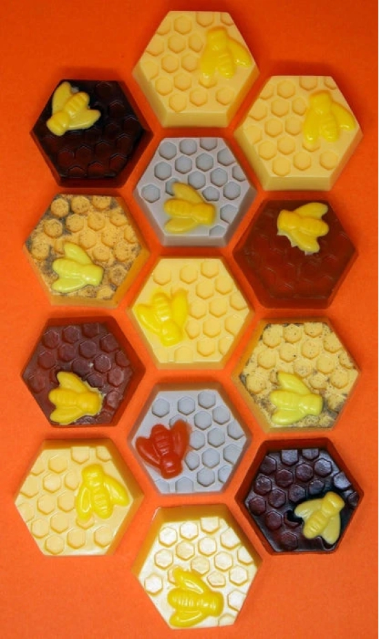 Honey Bee Soap (Glycerine)-60 grms