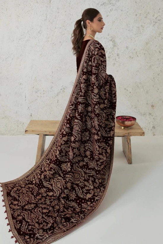 Baroque Velvet Shawls '23 - EMBROIDERED VELVET SHAWL VS-32