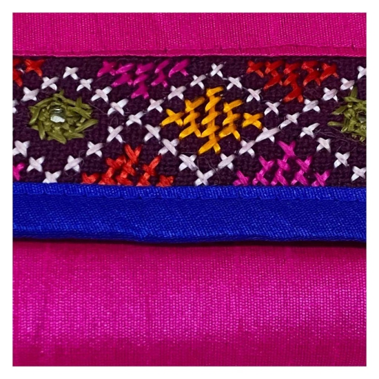 Garvi Gurjari (A Gujarat Govt Enterprise Pink Handcrafted Embroidered Wallet