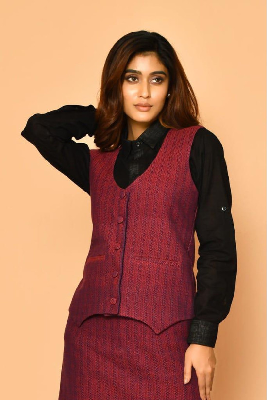 Serena handloom rounded V-neck women's cotton jacket