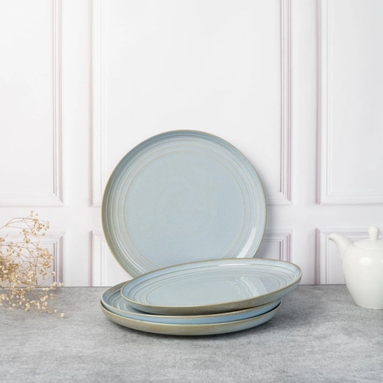 Handcrafted Chip Resistance Porcelain Dinner Plates, 4 Pieces Serving for 4, Microwave and Dishwasher Safe, Bone-ash Free, Full Plate Set Crockery for Dining and Gifting, Arctic Blue