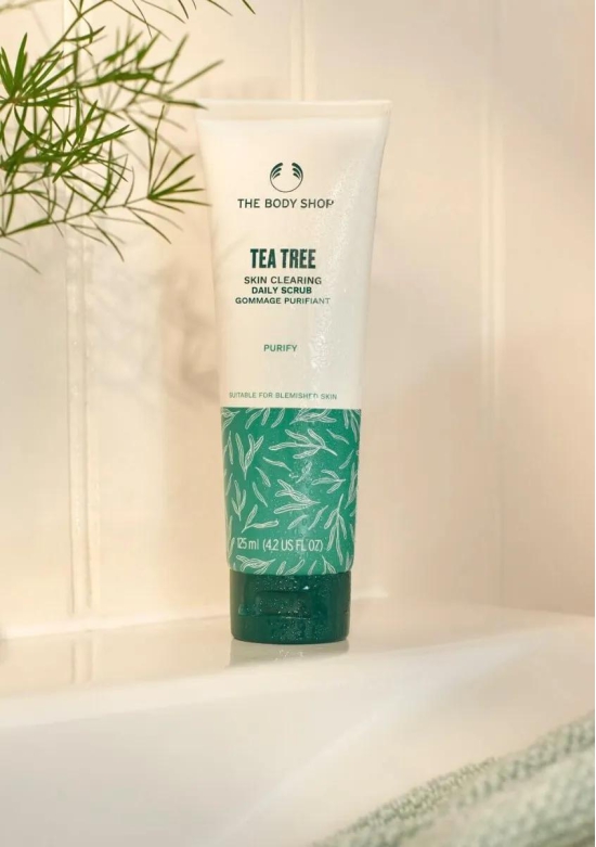 Tea Tree Skin Clearing Daily Scrub 125ML